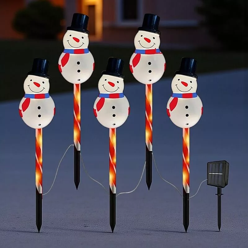 hoember kerti karacsonyi dekoracio