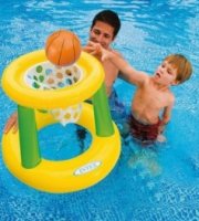 Felfújható kosárlabda játék medencébe