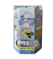 Instant Smile Kit - 30 db Ideiglenes szilikon foghelyettesítő (csomagolássérült)
