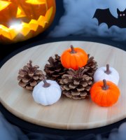 Halloween-i dekoráció - tök és toboz - 6 cm - habszivacs - 8 db / csomag