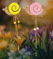 Leszúrható dekoráció - csiga - 2 féle - 32.5 cm