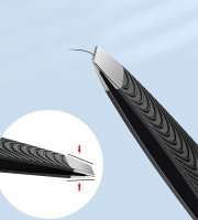 Precíziós csipesz haj- és szemöldökápoláshoz