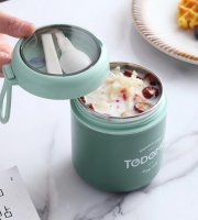 Rozsdamentes ételhordó termosz kanállal zöld