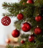 Karácsonyfadísz szett - 100 db gömb + csúcsdísz - piros