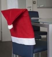 Székdekor  mikulássapka, 48x64cm