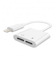 Lightning adapter, fejhallgató és töltő bemenettel