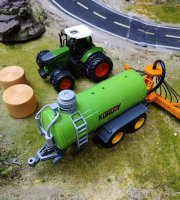 Permetezős Tartályoskocsi Játék Traktorhoz