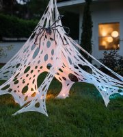 Halloween dekoráció - pókháló fátyol + 6 db leszúrótüske - 1 x 2 m - fehér